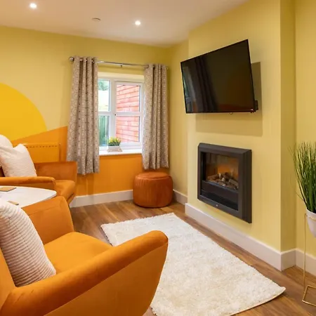 Caer Fedwen Barns Heulog Cottage King Bed Self Catering With Private Hot Tub Bodfari Esterno foto