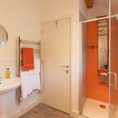 Caer Fedwen Barns Heulog Cottage King Bed Self Catering With Private Hot Tub Bodfari Esterno foto